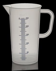 440081 | Graduated Pitcher, PP, w/blue embossed graduations