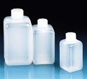V92689 | Square Bottle wide mouth HDPE GL50 cap HDPE 250mL