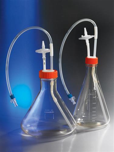 431520 | Corning® 3L Polycarbonate Erl (Fernbach Design) Flask,1/4“ Dip Tube, 0.2 µm Vent, MPC Male Disconnect, Sterile