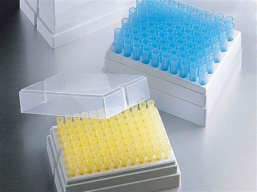 4863 | Corning® 1-200 µL Universal Fit Racked Pipet Tips, Natural, Nonsterile, 10 Racks/Case, 960 Tips/Case