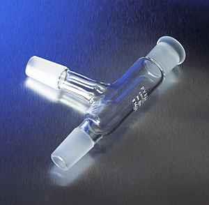 9000-14 | PYREX® Three-Way Angle Connecting Adapter with 14/20 Standard Taper Joints