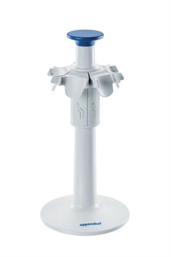 3116000015 | Pipette Carousel 2, with holders for 6 Eppendorf Research®, Eppendorf Research® plus, Eppendorf Reference®, Eppendorf Reference® 2 or Biomaster®, additional pipette holders are optionally available