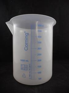 10210668 | Beaker 5l Plastic 4cs