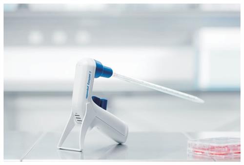 12654105 | Eppendorf Easypet 3 W/shlf Std