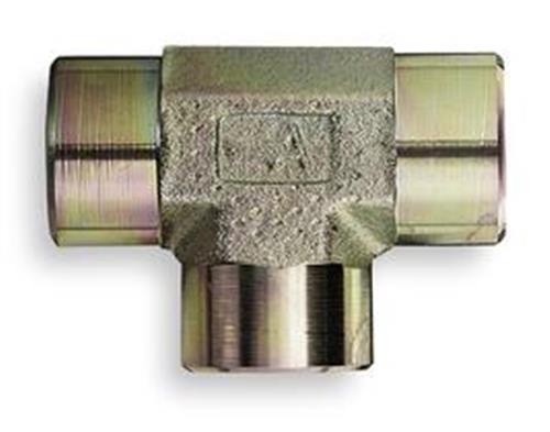 2F475 | Hose Adapter 1 4 NPTF 1 4 NPTF