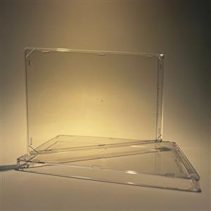 6000030 | This universal microplate lid is molded in polystyrene, robotic friendly and compatible with all standard microplates.