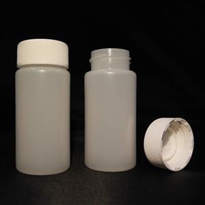 6001087 | This Super Polyethylene Vial for liquid scintillation counting features a glass vial thread and caps.