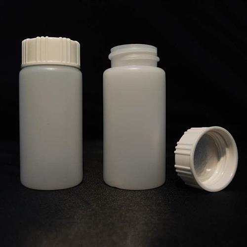 6001095 | Our Oximate Vial™ is made of polyethylene and features a special cap design for use in Revvity’s Sample Oxidizer.