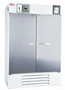 MR49PA-SAEE-TS | 49 cu. ft., white exterior and interior, 2 SS doors, 8 white shelves, florescent light, alarms only