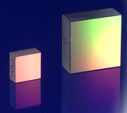 GR25-0305 | Ruled Reflective Diffraction Grating 300 mm 500 nm